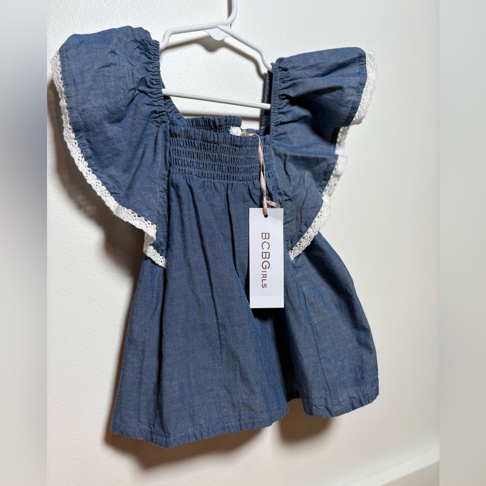 BCBGirls Chambray Flutter Sleeve blouse – Size 3T (NWT)